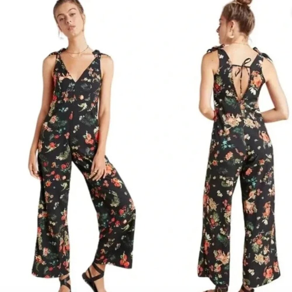 Agua Bendita Ellie Floral Sleeveless Jumpsuit Black,  M